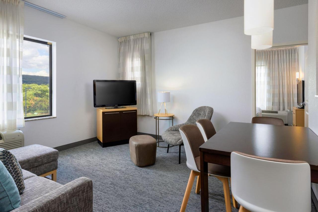 Towneplace Suites By Marriott York Eksteriør billede