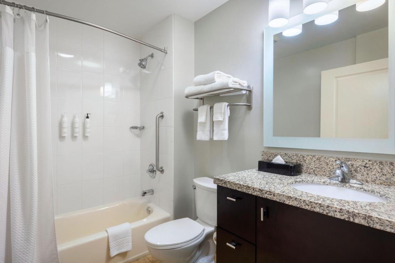 Towneplace Suites By Marriott York Eksteriør billede